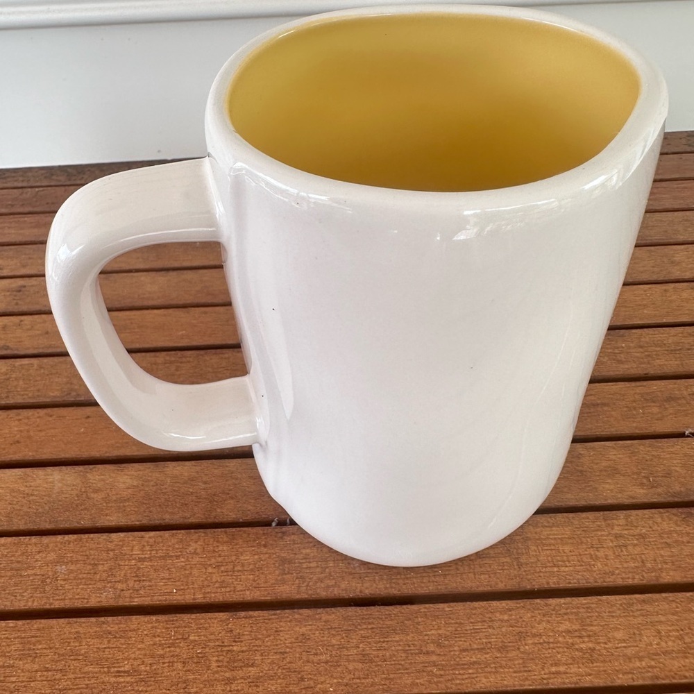 Rae Dunn Cream 'I Love Mom' Mug with Yellow Flowers - Picture 4 of 6